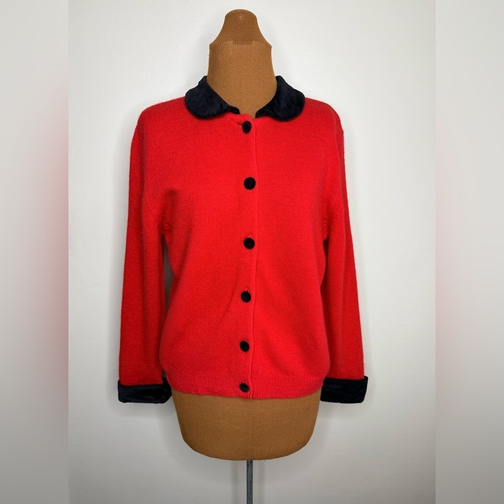 The Eagles Eye Vintage Red Cardigan Black Velvet collar and Cuffs Size Medium